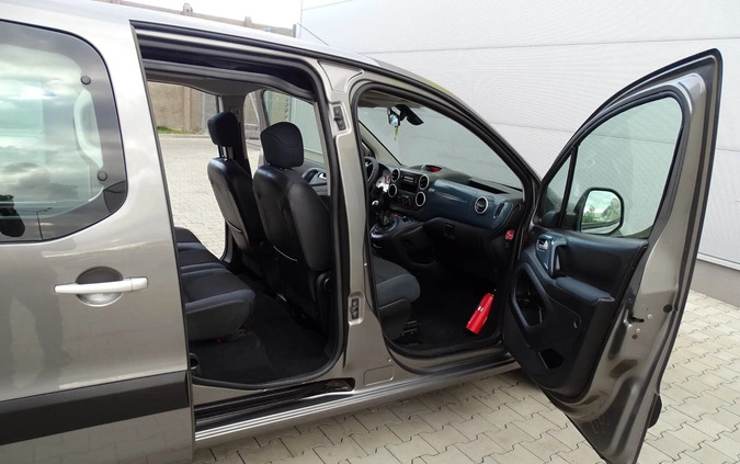 Peugeot Partner cena 24900 przebieg: 254000, rok produkcji 2012 z Gostynin małe 704